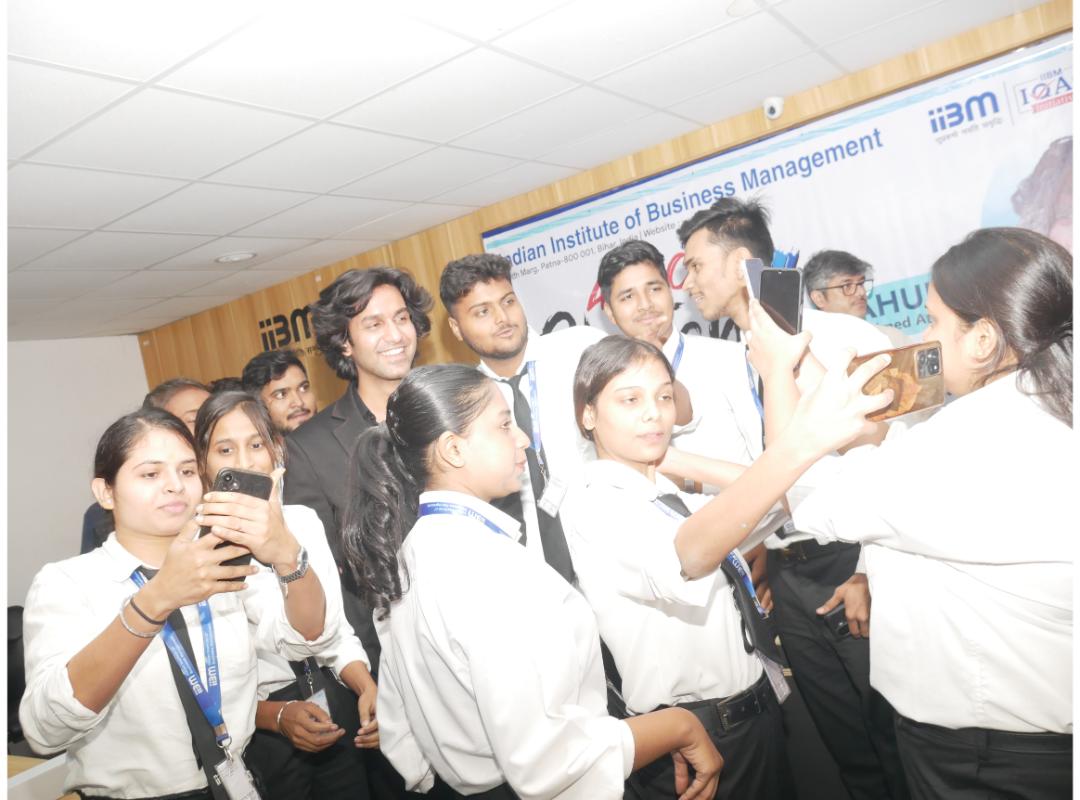 Rahul Soni Conducts “All Can Sketch” Workshop for PGDM, BBA, BCA & MAMC Students at IIBM and ZHI Patna
